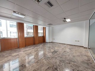 Oficina en alquiler en Ensanche - Diputación en Alicante