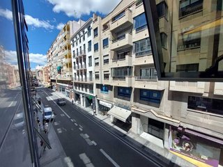 Oficina en alquiler en Ensanche - Diputación en Alicante