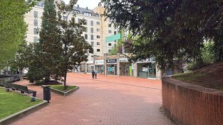 Local comercial en alquiler en Jaca