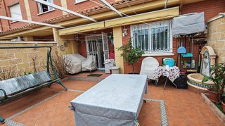 Casa adosada en venta en Estación-Manantiales en Guadalajara