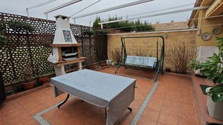 Casa adosada en venta en Estación-Manantiales en Guadalajara