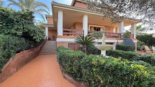 Chalet en venta en Carcaixent