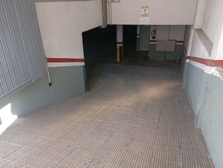 Garaje en venta en Valdepeñas