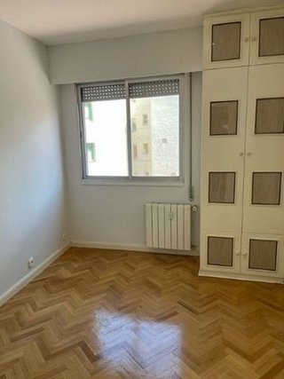Piso en alquiler en Fuente del Berro en Madrid