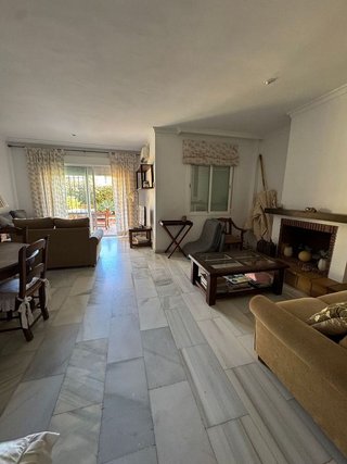 Casa adosada en venta en Puerto Banús en Marbella