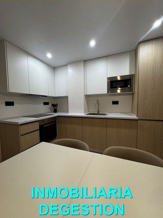 Piso en alquiler en Linares