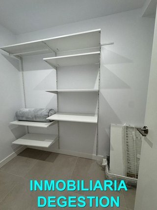 Piso en alquiler en Linares