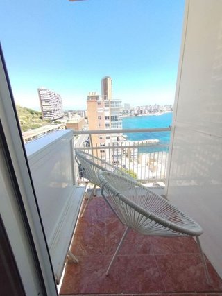 Piso en alquiler en Albufereta en Alicante