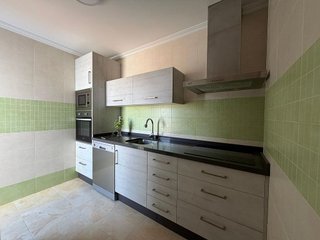 Piso en alquiler en Linares