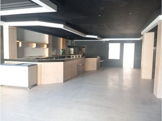Local comercial en venta en Villarrobledo