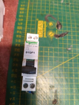Schneider Electric ICT 01KM2, diferencial, automát