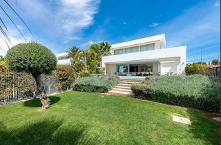 Chalet en alquiler en Río Real en Marbella