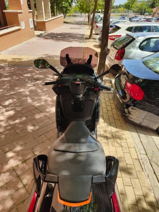 Peugeot Metropolis RS 2014-2015 Maxi Scooter
