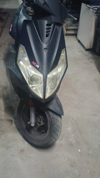 Moto Generic XOR 50 Scooter Automática
