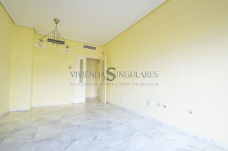 Piso en venta en Colores - Entreparques en Sevilla