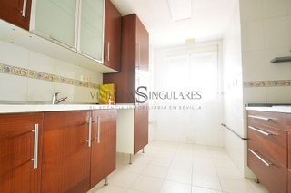 Piso en venta en Colores - Entreparques en Sevilla