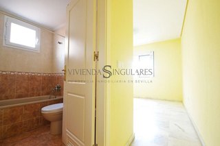 Piso en venta en Colores - Entreparques en Sevilla