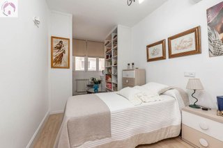 Piso en venta en Camino de Ronda - Rosaleda en Granada