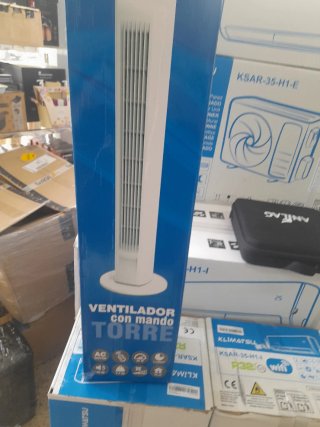 Ventilador Torre con Mando