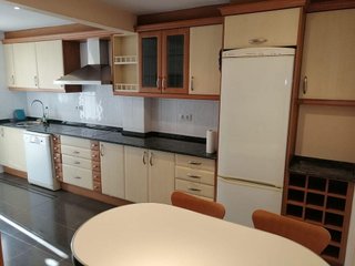 Piso en alquiler en Joc de la Bola - Camps d'Esports - Ciutat Jardí - Montcada en Lleida