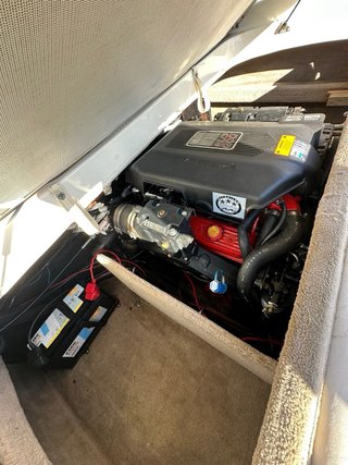 Barco Stingray 220LX J