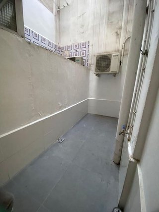 Local comercial en venta en Gavarra en Cornellà de Llobregat