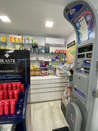 Local comercial en venta en Gavarra en Cornellà de Llobregat