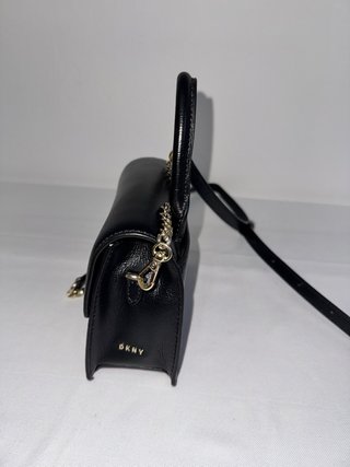 Bolso negro niña