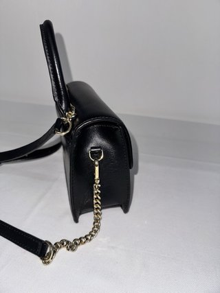 Bolso negro niña