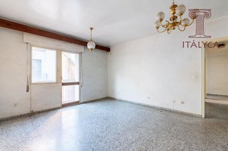 Piso en venta en Encarnación - Regina en Sevilla