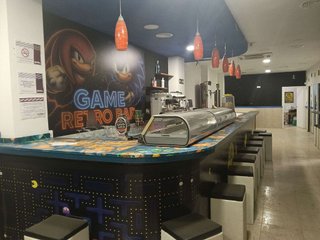 Local comercial en alquiler en Delicias en Zaragoza