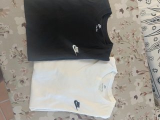 Lote 2 Camisetas Nike Talla M