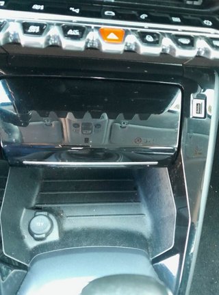 Consola central peugeot 2008 (p1) allure 1148530