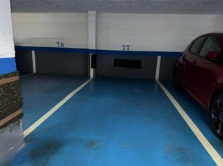 Garaje en venta en Costillares en Madrid