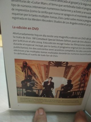 Elvis Presley CD + Libro