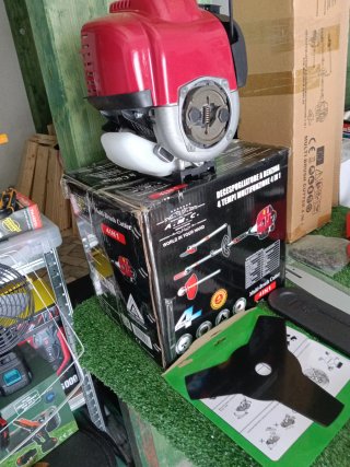 Decespugliatore A.M.C. 4 in 1 a Benzina