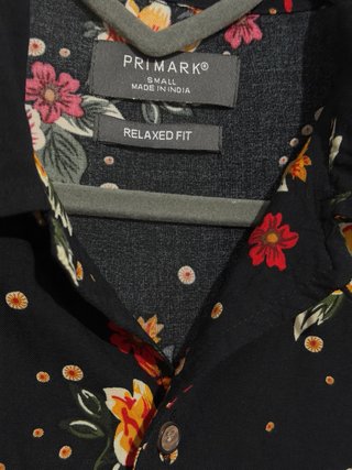 Camisa Primark Estampado Carpas Talla s