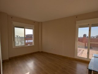 Ático en alquiler en Huerta Rosales - Valdepasillas en Badajoz