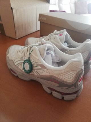 Zapatillas Asics Gel NYC White Cream