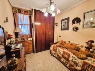 Piso en venta en Vistahermosa en Alicante