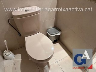 Local comercial en venta en Olot