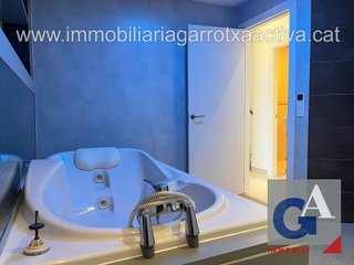 Local comercial en venta en Olot