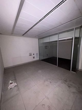 Local comercial en alquiler en Arapiles en Madrid