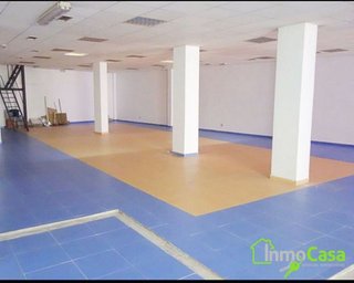 Local comercial en alquiler en Milán - Pumarín - Teatinos en Oviedo