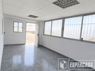 Nave industrial en alquiler en El Mercado en Manises