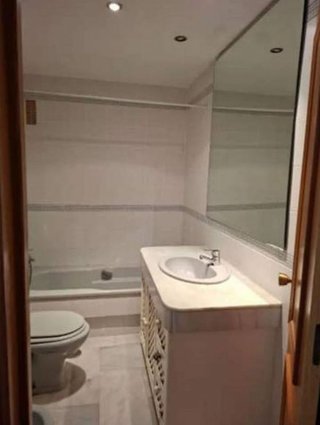 Piso en alquiler en El Mayorazgo - El Limonar en Málaga