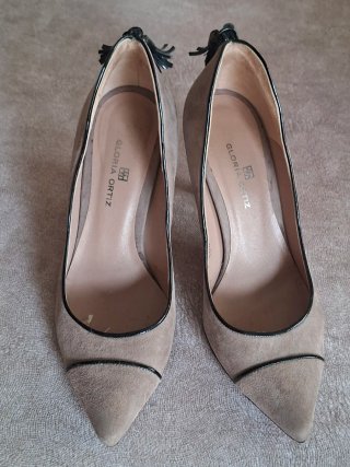 Zapatos Stilettos Gloria Ortiz T36 Gris Topo/Negro