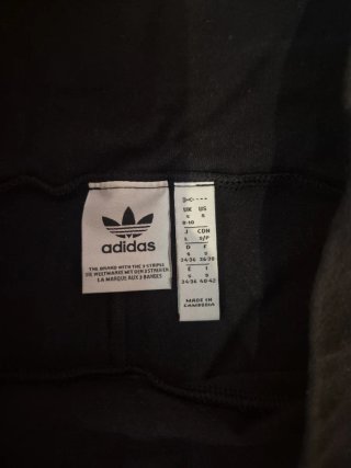 Leggings Adidas negros acampanados