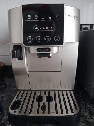 Cafetera De'Longhi Magnifica Start