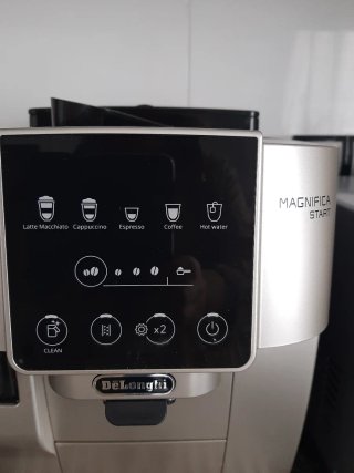 Cafetera De'Longhi Magnifica Start